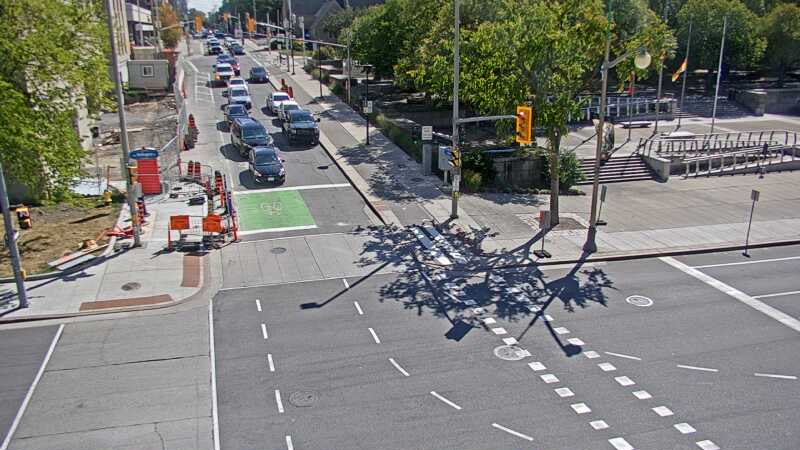 Traffic camera image at 2025-09-14 17:35:43