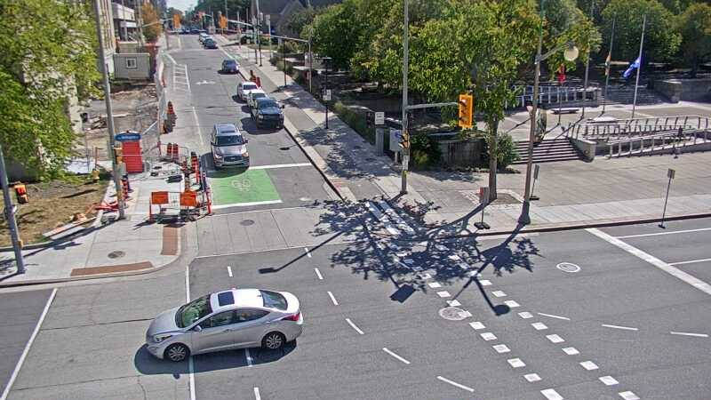 Traffic camera image at 2025-09-14 17:40:39
