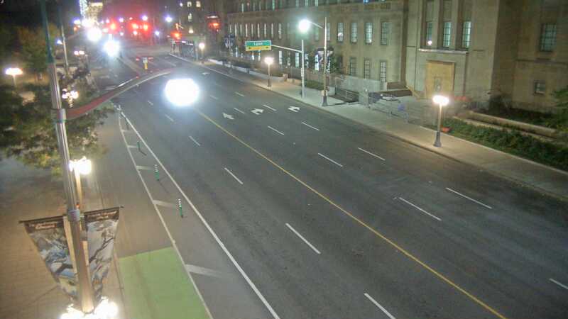 Traffic camera image at 2025-09-18 08:40:45