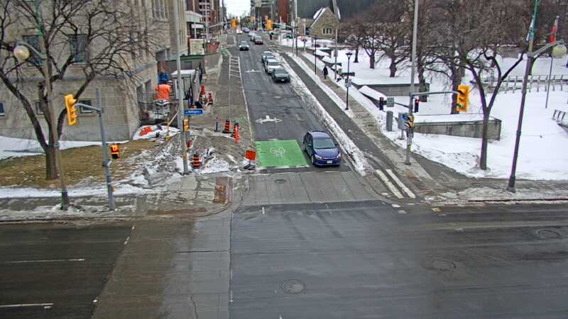 Traffic camera image at 2025-03-09 13:40:56