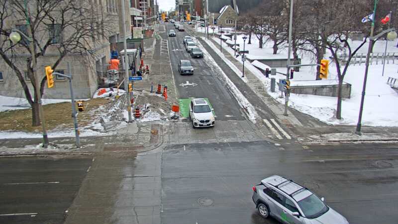 Traffic camera image at 2025-03-09 14:05:48