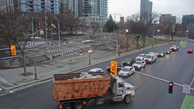 Traffic camera image at 2025-03-25 11:15:34