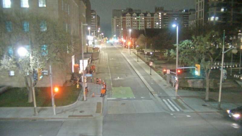 Traffic camera image at 2025-05-09 07:00:35