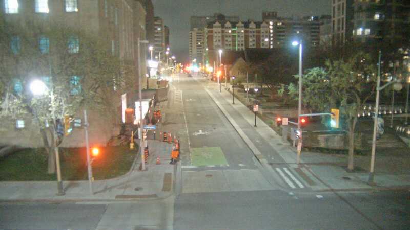 Traffic camera image at 2025-05-09 07:20:31