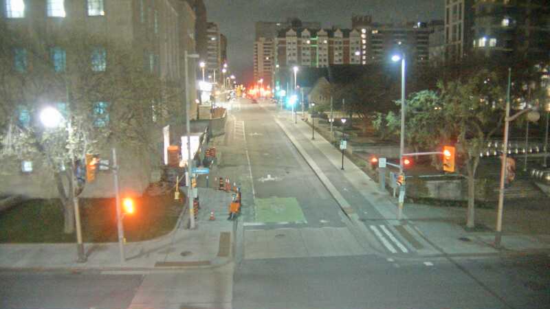 Traffic camera image at 2025-05-09 07:25:48