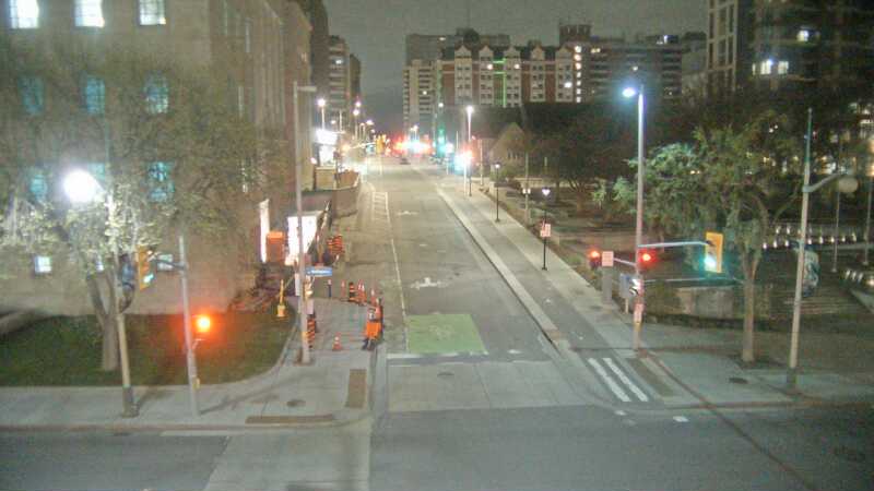 Traffic camera image at 2025-05-09 07:40:40