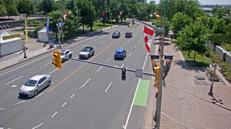 Traffic camera image at 2025-06-30 18:50:53
