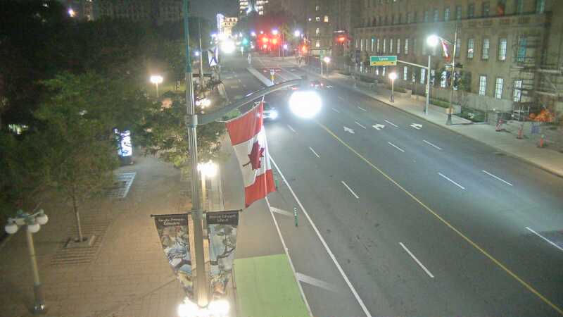 Traffic camera image at 2025-07-07 04:20:38