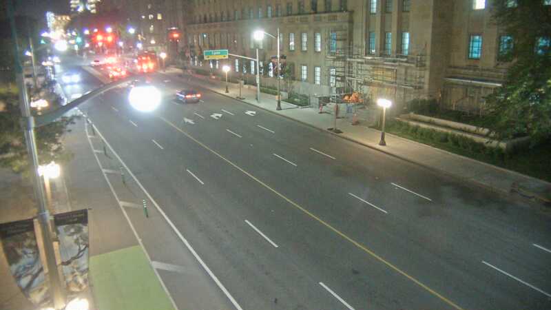Traffic camera image at 2025-07-12 04:10:44