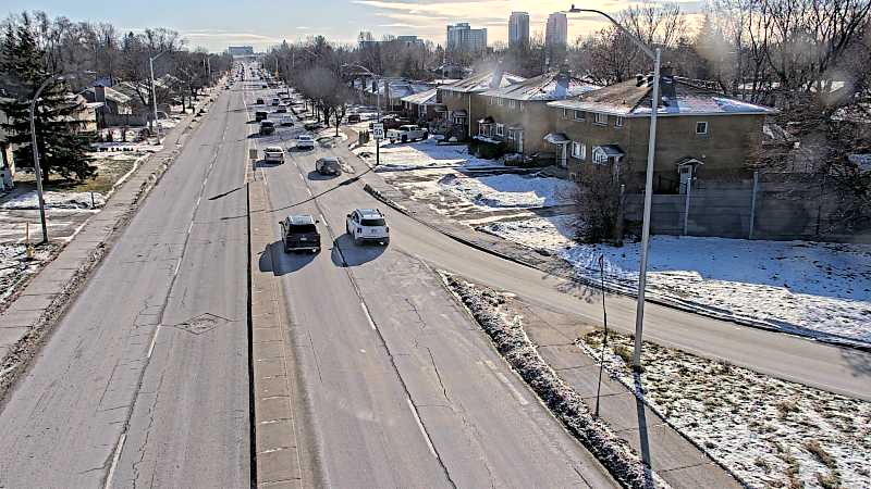 Traffic camera image at 2024-12-21 17:21:14