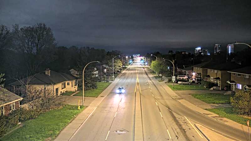 Traffic camera image at 2025-05-09 06:25:30