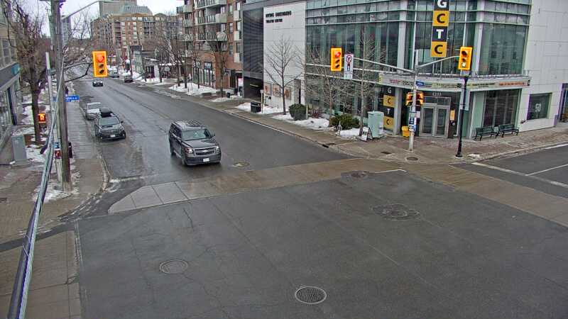 Traffic camera image at 2025-03-09 13:37:07