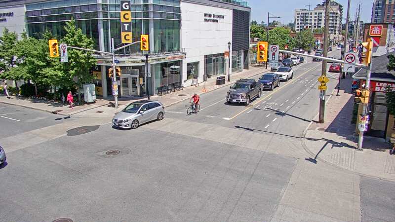 Traffic camera image at 2025-06-30 17:15:59
