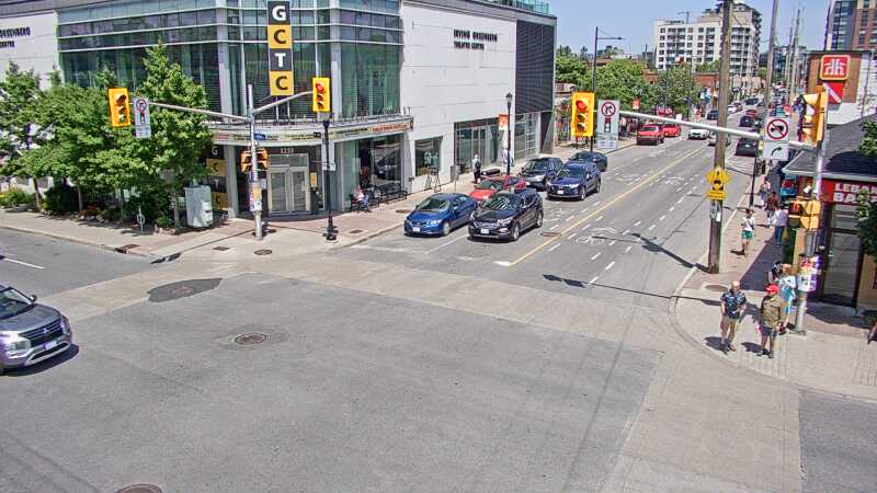 Traffic camera image at 2025-06-30 17:55:45