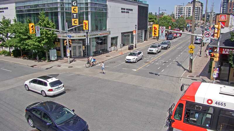Traffic camera image at 2025-06-30 18:20:48