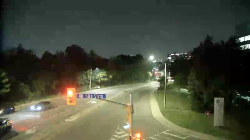 Traffic camera image at 2025-08-04 02:30:39