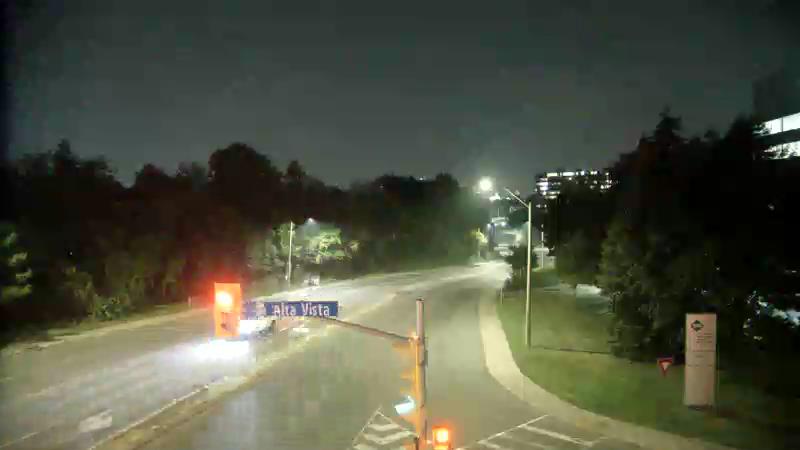 Traffic camera image at 2025-08-04 02:50:41