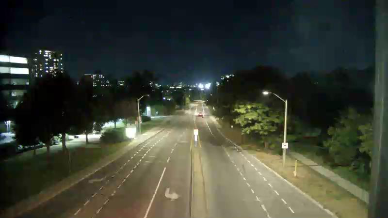 Traffic camera image at 2025-08-25 02:20:40