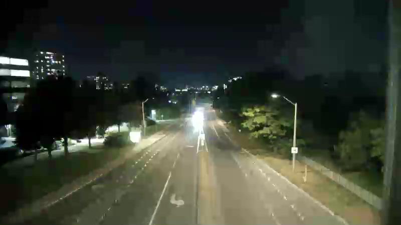 Traffic camera image at 2025-08-25 02:45:42