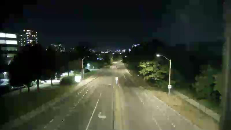 Traffic camera image at 2025-08-25 03:05:44