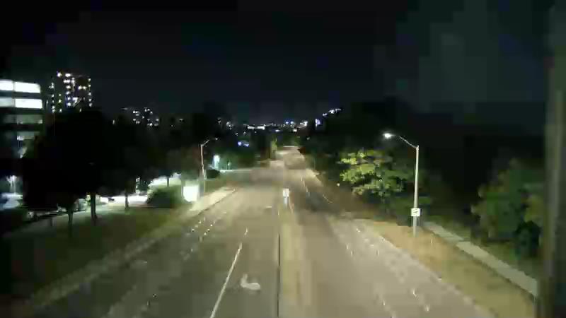 Traffic camera image at 2025-08-25 03:15:53