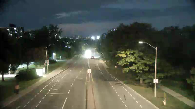 Traffic camera image at 2025-09-14 00:00:41