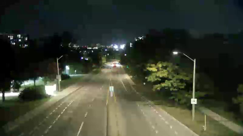 Traffic camera image at 2025-09-14 01:01:25