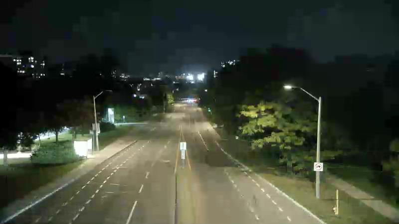 Traffic camera image at 2025-09-14 01:20:41
