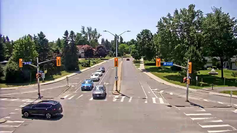 Traffic camera image at 2025-06-30 16:20:41