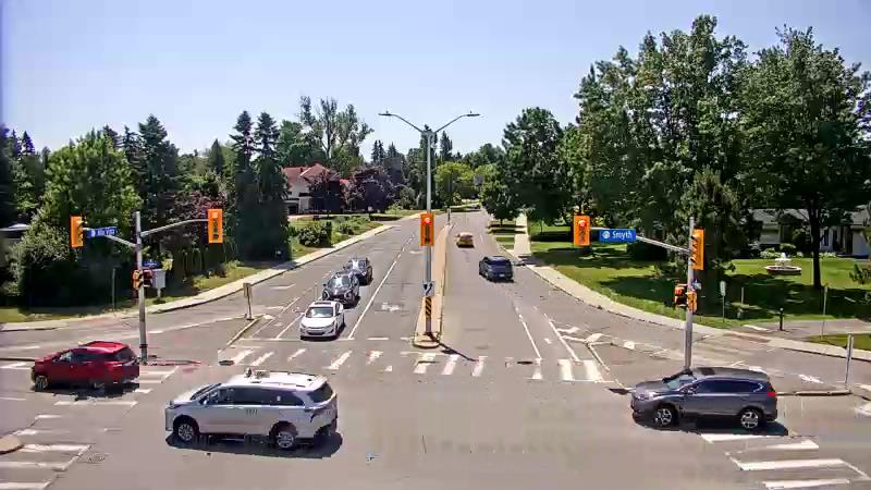 Traffic camera image at 2025-06-30 16:25:48