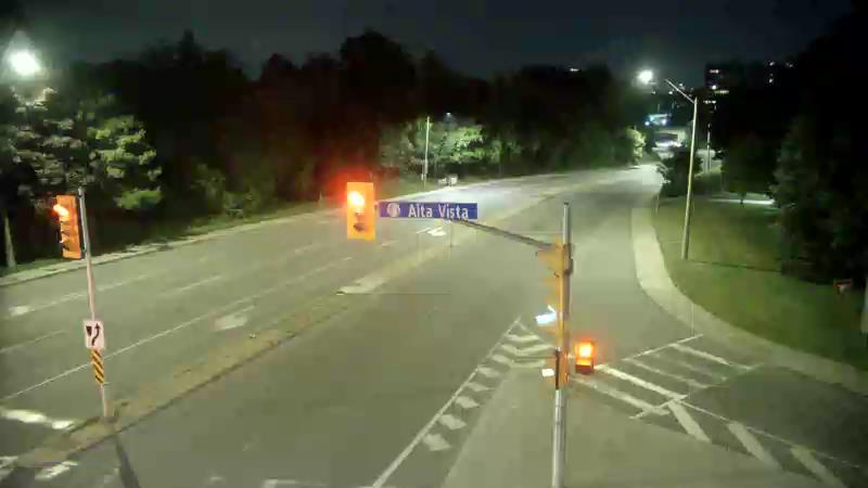 Traffic camera image at 2025-07-13 05:45:40