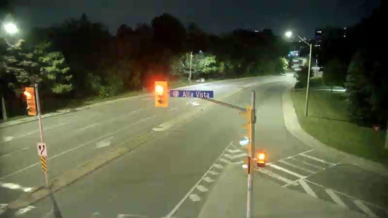 Traffic camera image at 2025-07-13 06:05:38
