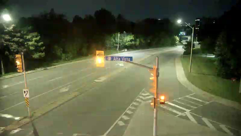 Traffic camera image at 2025-07-13 06:30:42