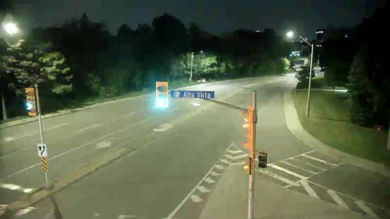 Traffic camera image at 2025-07-13 06:45:43