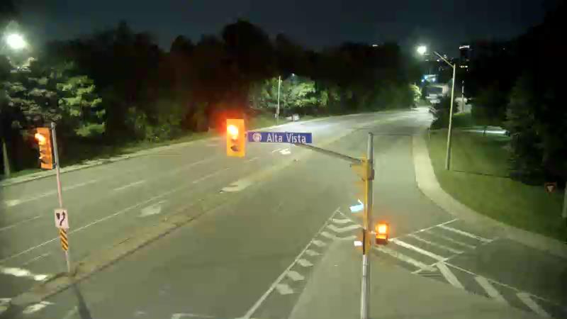 Traffic camera image at 2025-07-13 07:10:44