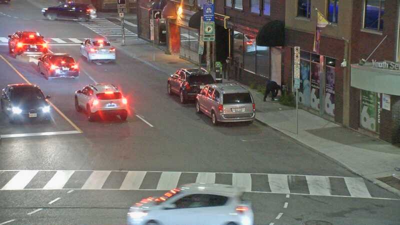 Traffic camera image at 2025-08-04 01:30:38