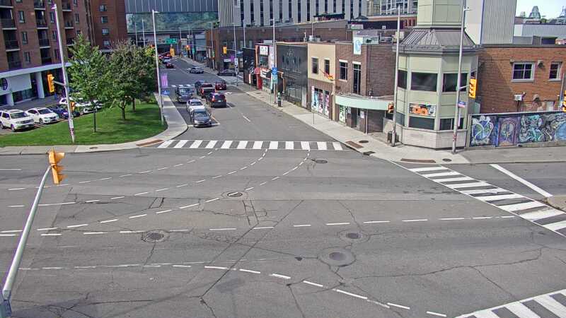 Traffic camera image at 2025-08-24 15:05:39