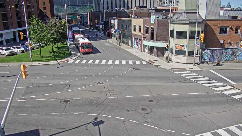 Traffic camera image at 2025-08-24 15:10:42