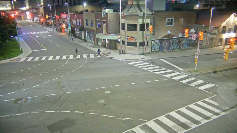 Traffic camera image at 2025-07-31 05:00:45
