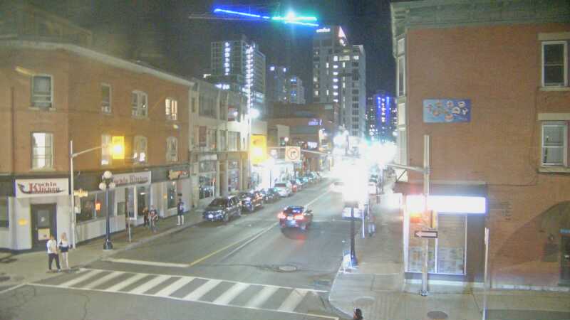 Traffic camera image at 2025-08-25 03:05:44