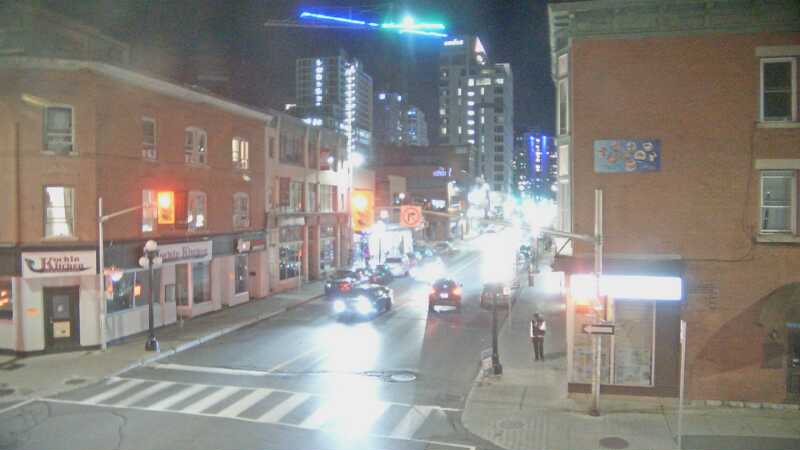 Traffic camera image at 2025-08-25 03:25:50