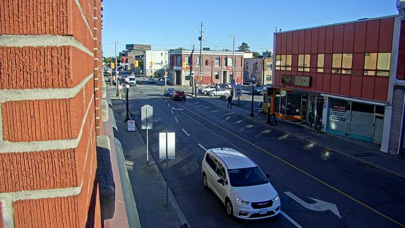 Traffic camera image at 2025-09-19 12:30:44
