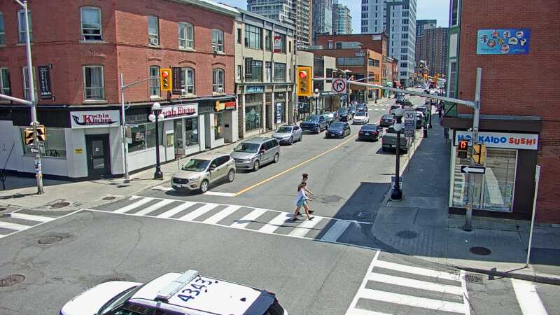 Traffic camera image at 2025-06-30 17:45:52