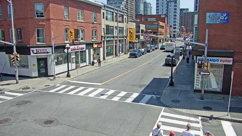 Traffic camera image at 2025-06-30 17:55:45