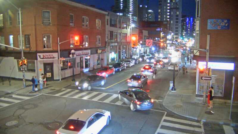 Traffic camera image at 2025-07-06 01:45:42