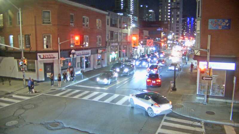 Traffic camera image at 2025-07-06 02:00:42