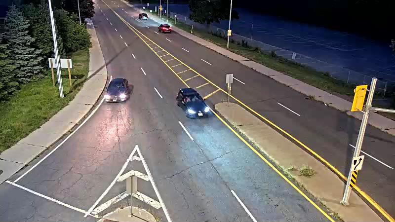 Traffic camera image at 2025-08-04 01:00:34