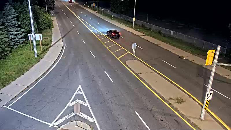 Traffic camera image at 2025-08-04 01:15:35