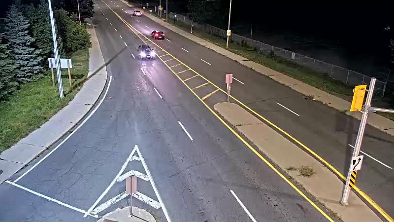 Traffic camera image at 2025-08-04 01:30:38