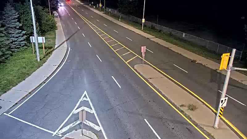 Traffic camera image at 2025-08-04 01:55:44